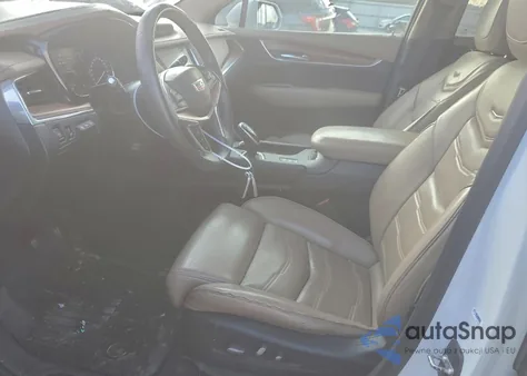 2017 Cadillac Xt5 Platinum z USA, uszkodzony, nr VIN 1GYKNFRS5HZ118760